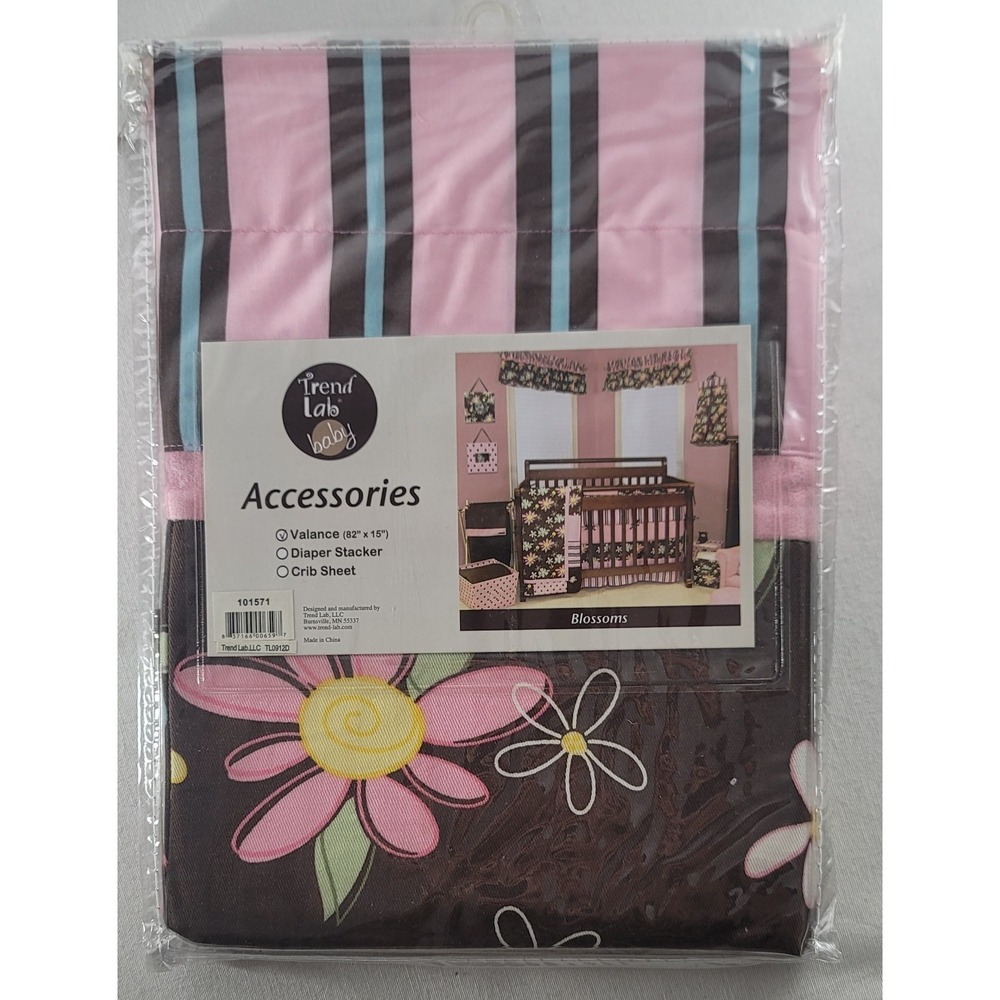 Trend Lab Baby Accessories Blossoms Window Valance 82" x 15" New In Package